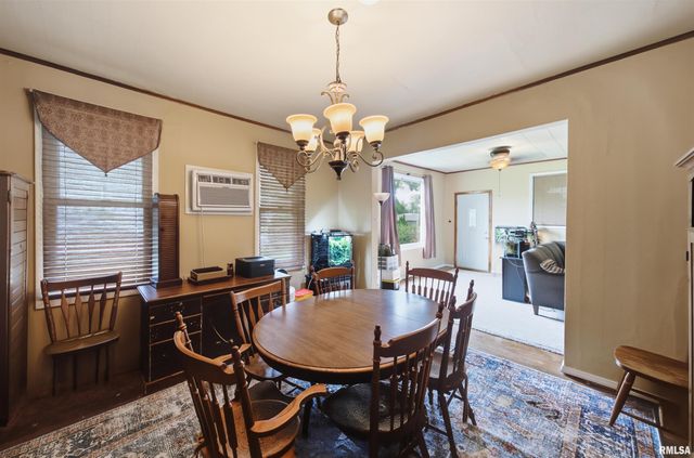 1117 E ROUSE Avenue, Peoria Heights, IL 61616