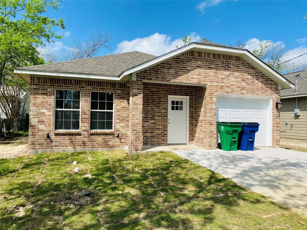 4104 Gordon Street, Greenville, TX 75401