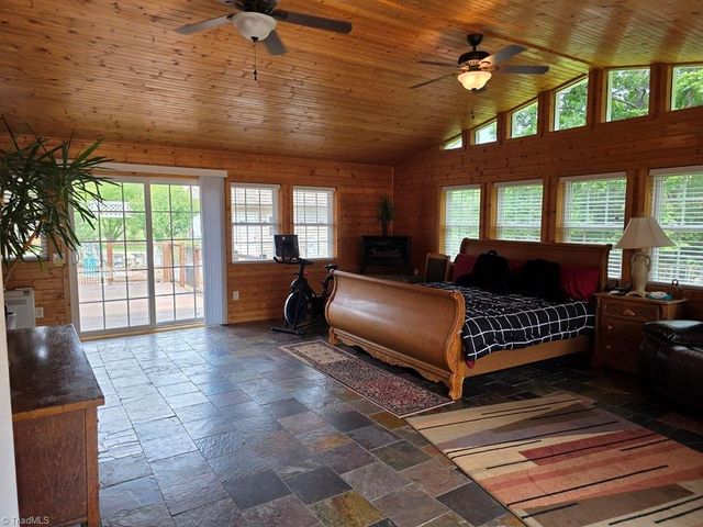 295 Pinedale Road, North Wilkesboro, NC 28659