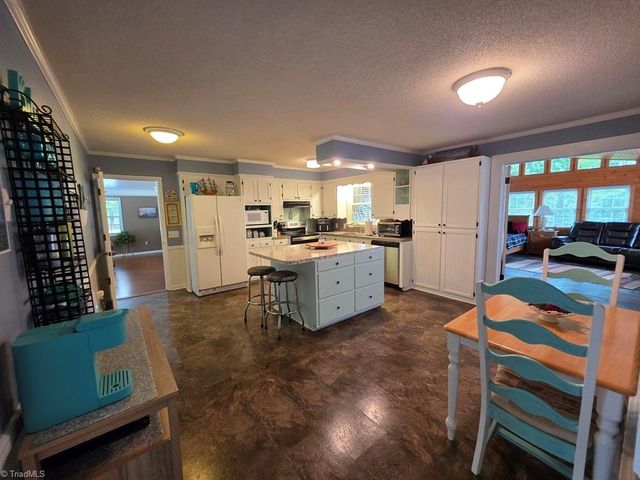295 Pinedale Road, North Wilkesboro, NC 28659