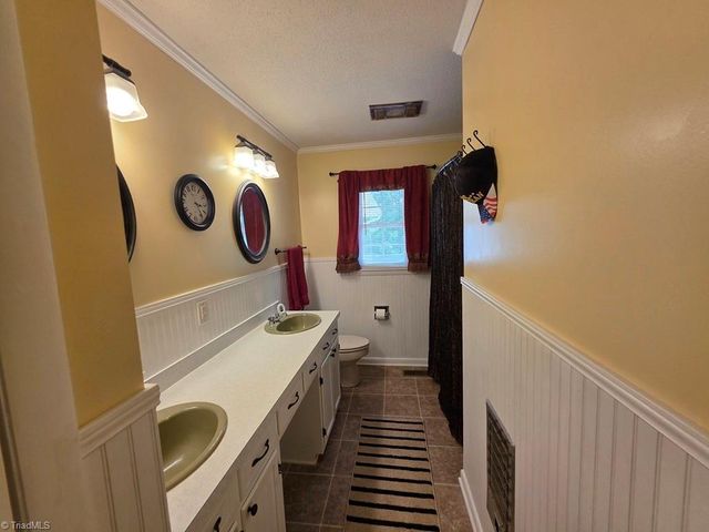 295 Pinedale Road, North Wilkesboro, NC 28659