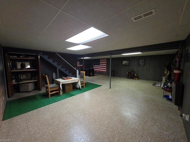 295 Pinedale Road, North Wilkesboro, NC 28659