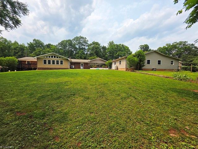 295 Pinedale Road, North Wilkesboro, NC 28659