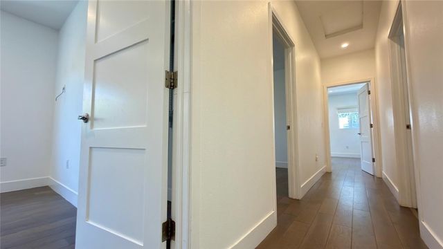 21224 W Rinaldi, Chatsworth, CA 91311