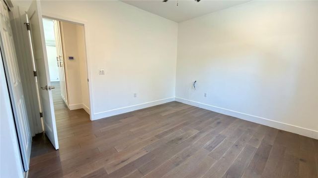 21224 W Rinaldi, Chatsworth, CA 91311