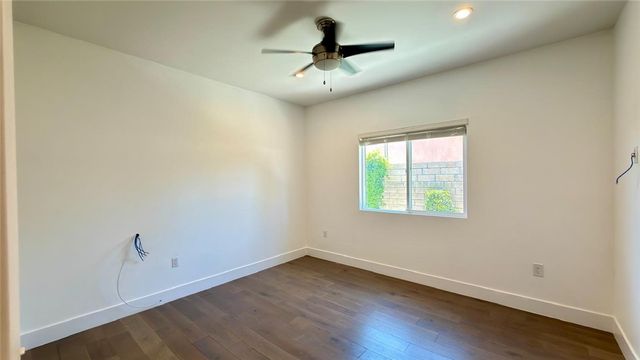 21224 W Rinaldi, Chatsworth, CA 91311