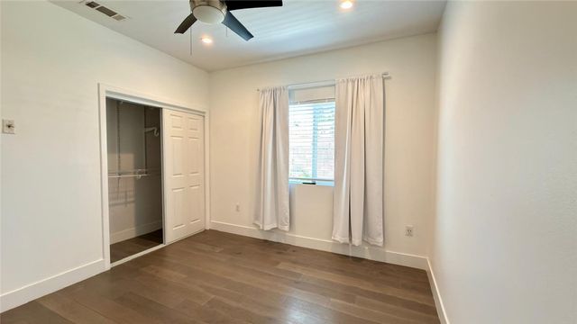 21224 W Rinaldi, Chatsworth, CA 91311