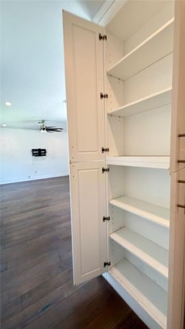 21224 W Rinaldi, Chatsworth, CA 91311