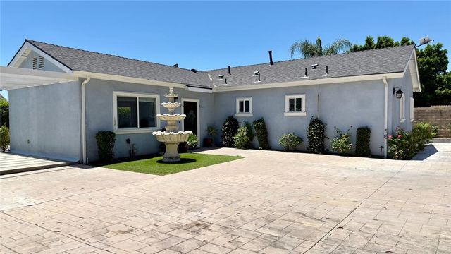 21224 W Rinaldi, Chatsworth, CA 91311