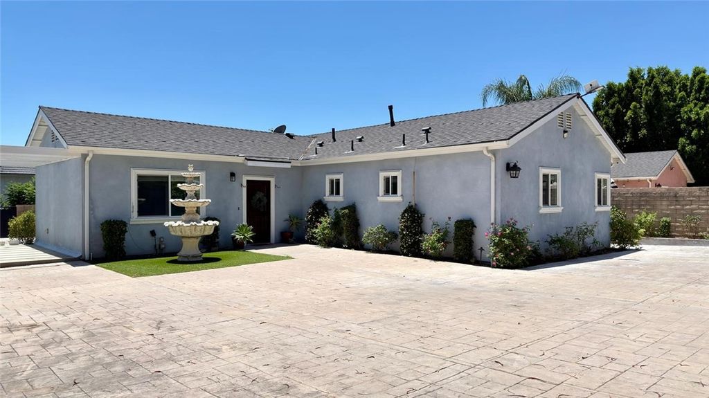 21224 W Rinaldi, Chatsworth, CA 91311