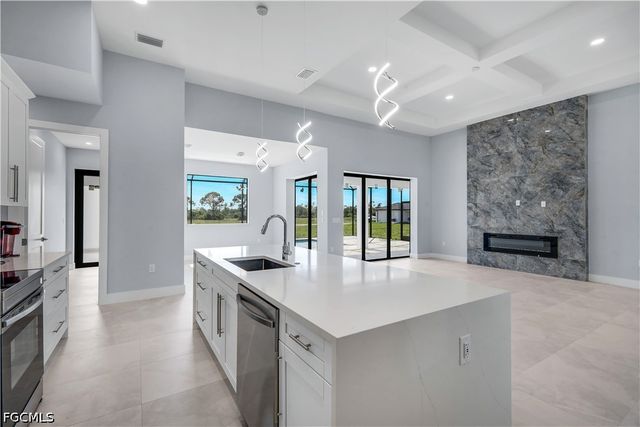 3808 NW 43rd PL, Cape Coral, FL 33993