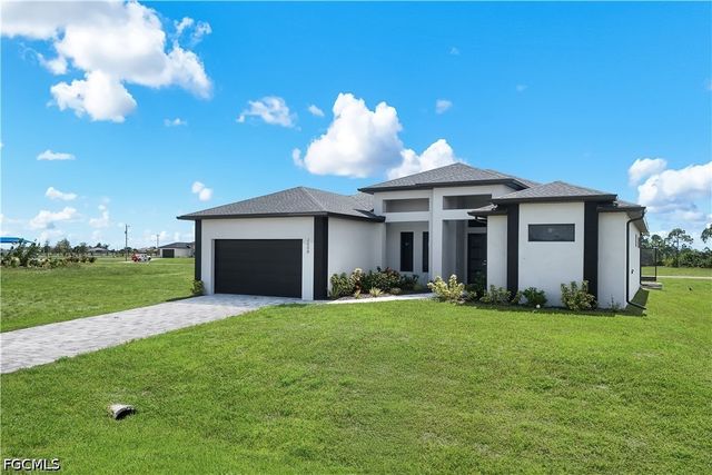 3808 NW 43rd PL, Cape Coral, FL 33993