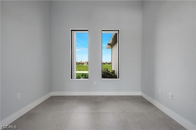 3808 NW 43rd PL, Cape Coral, FL 33993