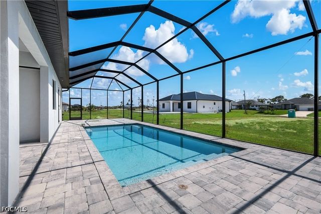 3808 NW 43rd PL, Cape Coral, FL 33993