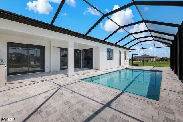 3808 NW 43rd PL, Cape Coral, FL 33993