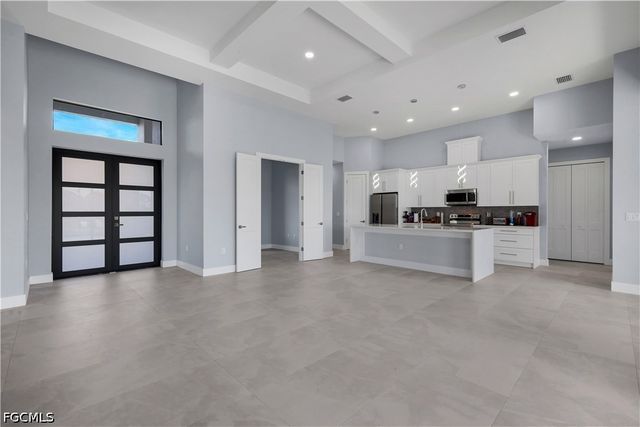 3808 NW 43rd PL, Cape Coral, FL 33993