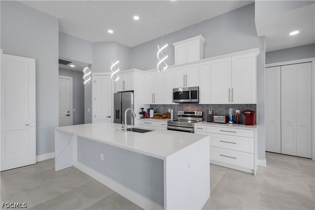 3808 NW 43rd PL, Cape Coral, FL 33993