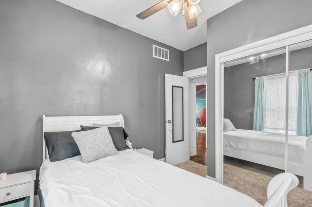 1933 W Irving St, Wichita, KS 67213