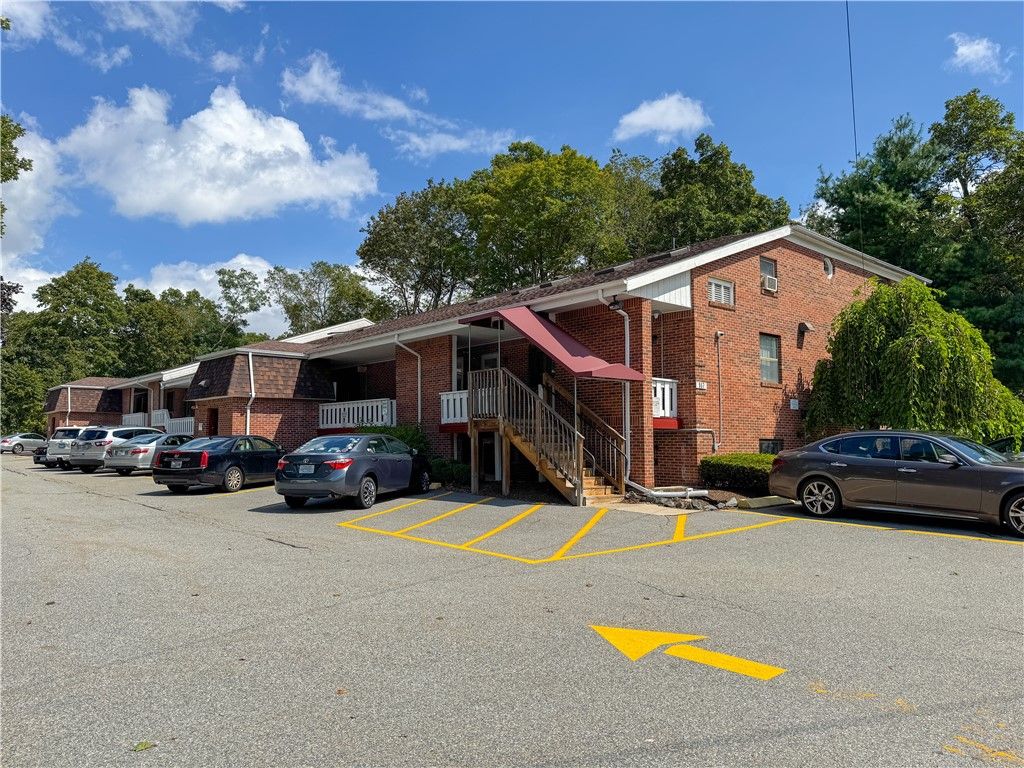 567 Smithfield Road 47, North Providence, RI 02904