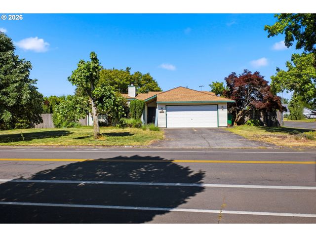 1500 Se PARK CREST Ave, Vancouver, WA 98683