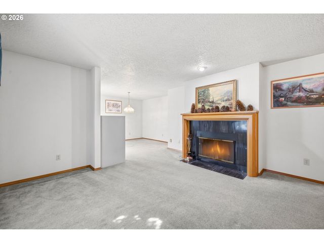 1500 Se PARK CREST Ave, Vancouver, WA 98683