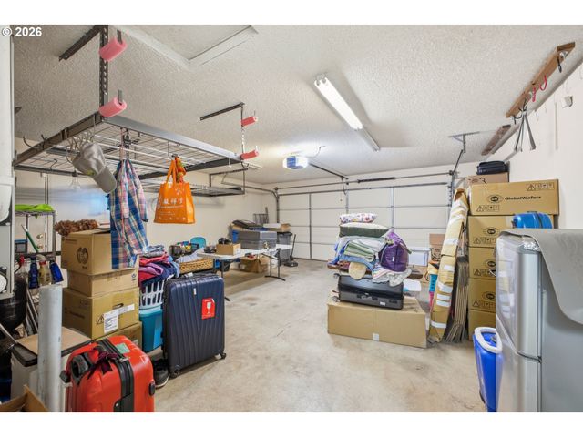 1500 Se PARK CREST Ave, Vancouver, WA 98683