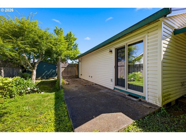 1500 Se PARK CREST Ave, Vancouver, WA 98683