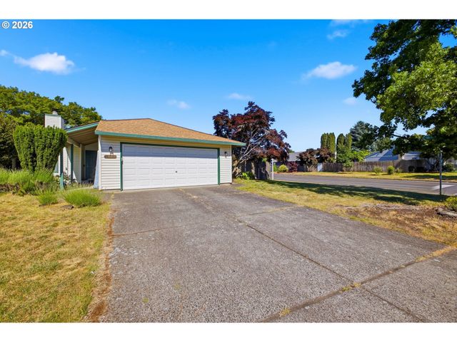 1500 Se PARK CREST Ave, Vancouver, WA 98683
