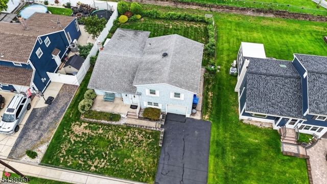 124 Kamm Ave, South River Boro, NJ 08882