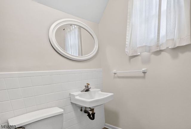 124 Kamm Ave, South River Boro, NJ 08882