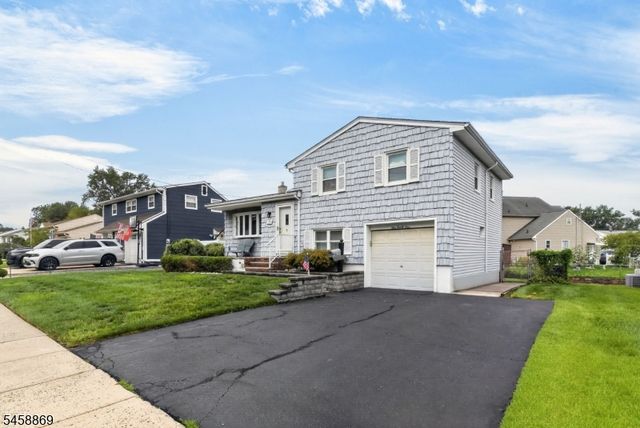 124 Kamm Ave, South River Boro, NJ 08882
