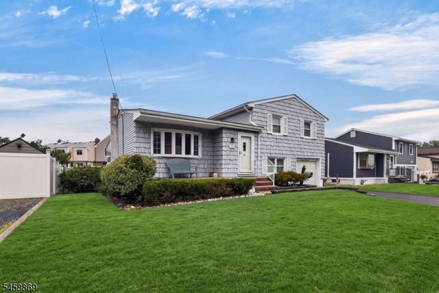 124 Kamm Ave, South River Boro, NJ 08882