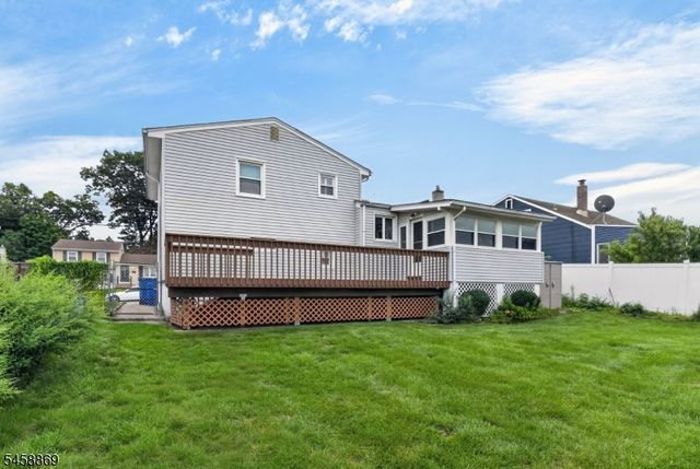 124 Kamm Ave, South River Boro, NJ 08882