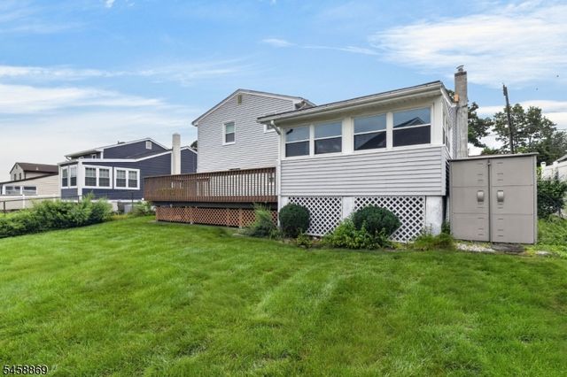 124 Kamm Ave, South River Boro, NJ 08882