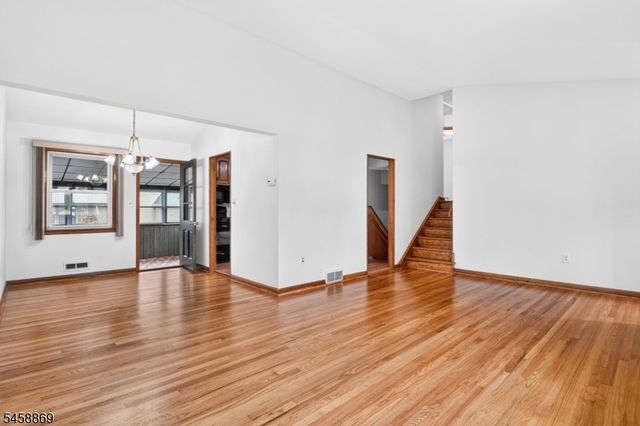 124 Kamm Ave, South River Boro, NJ 08882