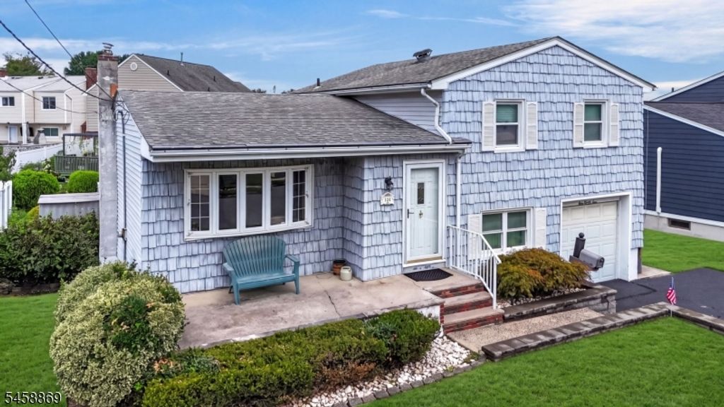 124 Kamm Ave, South River Boro, NJ 08882