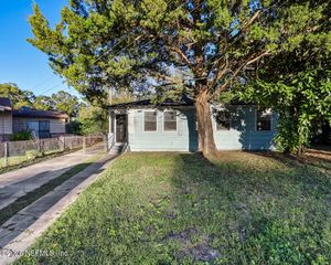 1901 PULLMAN Court, Jacksonville, FL 32209