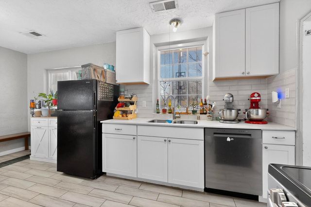 709 Carlisle Boulevard NE, Albuquerque, NM 87106