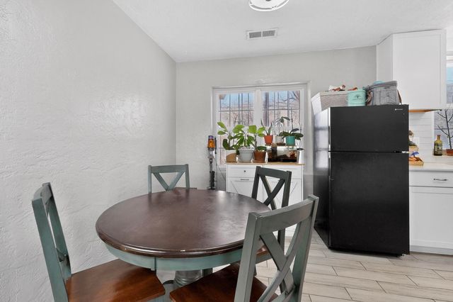 709 Carlisle Boulevard NE, Albuquerque, NM 87106