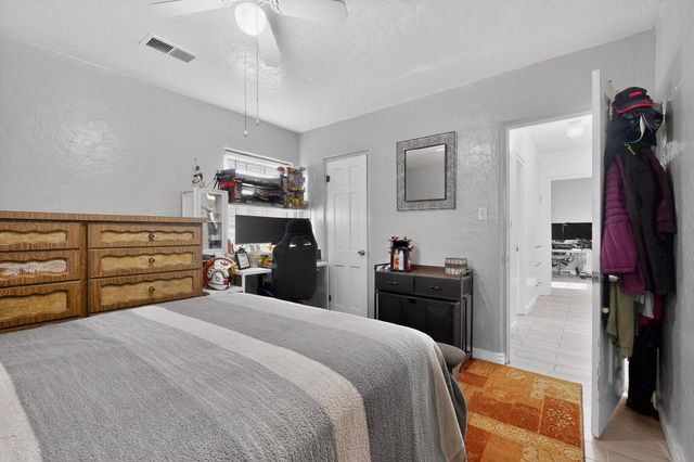 709 Carlisle Boulevard NE, Albuquerque, NM 87106