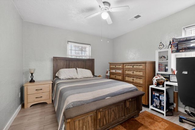 709 Carlisle Boulevard NE, Albuquerque, NM 87106