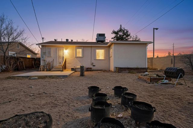 709 Carlisle Boulevard NE, Albuquerque, NM 87106