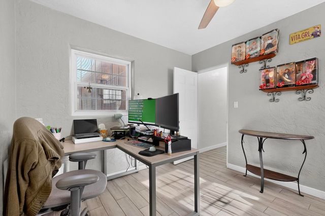 709 Carlisle Boulevard NE, Albuquerque, NM 87106