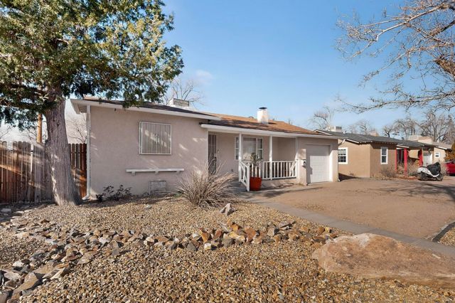 709 Carlisle Boulevard NE, Albuquerque, NM 87106