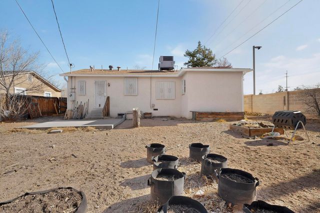 709 Carlisle Boulevard NE, Albuquerque, NM 87106