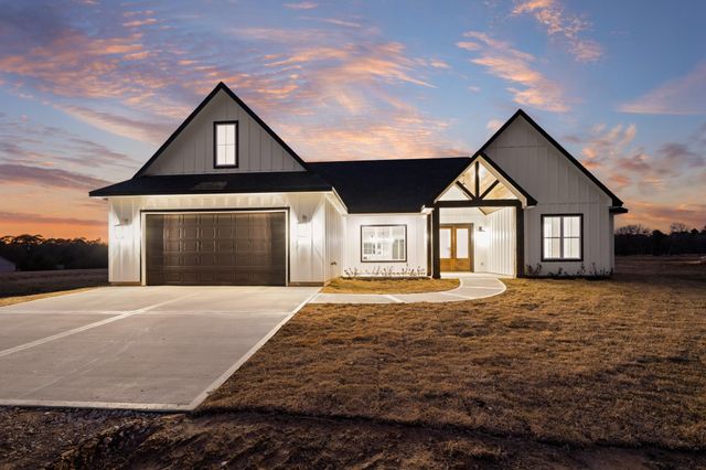 93 Long Horn Loop, New Waverly, TX 77358