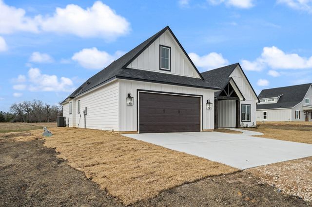 93 Long Horn Loop, New Waverly, TX 77358