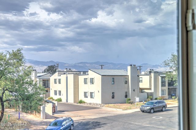 965 N Venice Ave Apt C, Tucson, AZ 85711