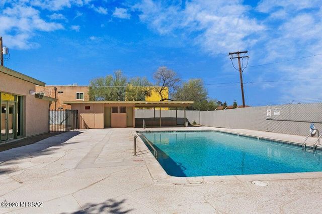 965 N Venice Ave Apt C, Tucson, AZ 85711