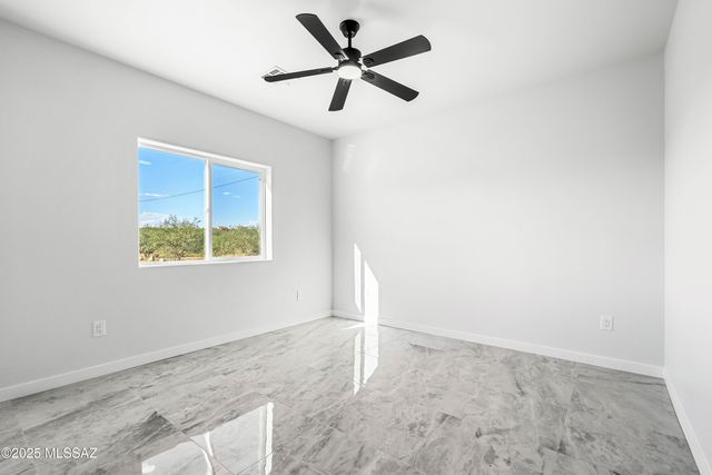 1792 Circulo Canada, Rio Rico, AZ 85648